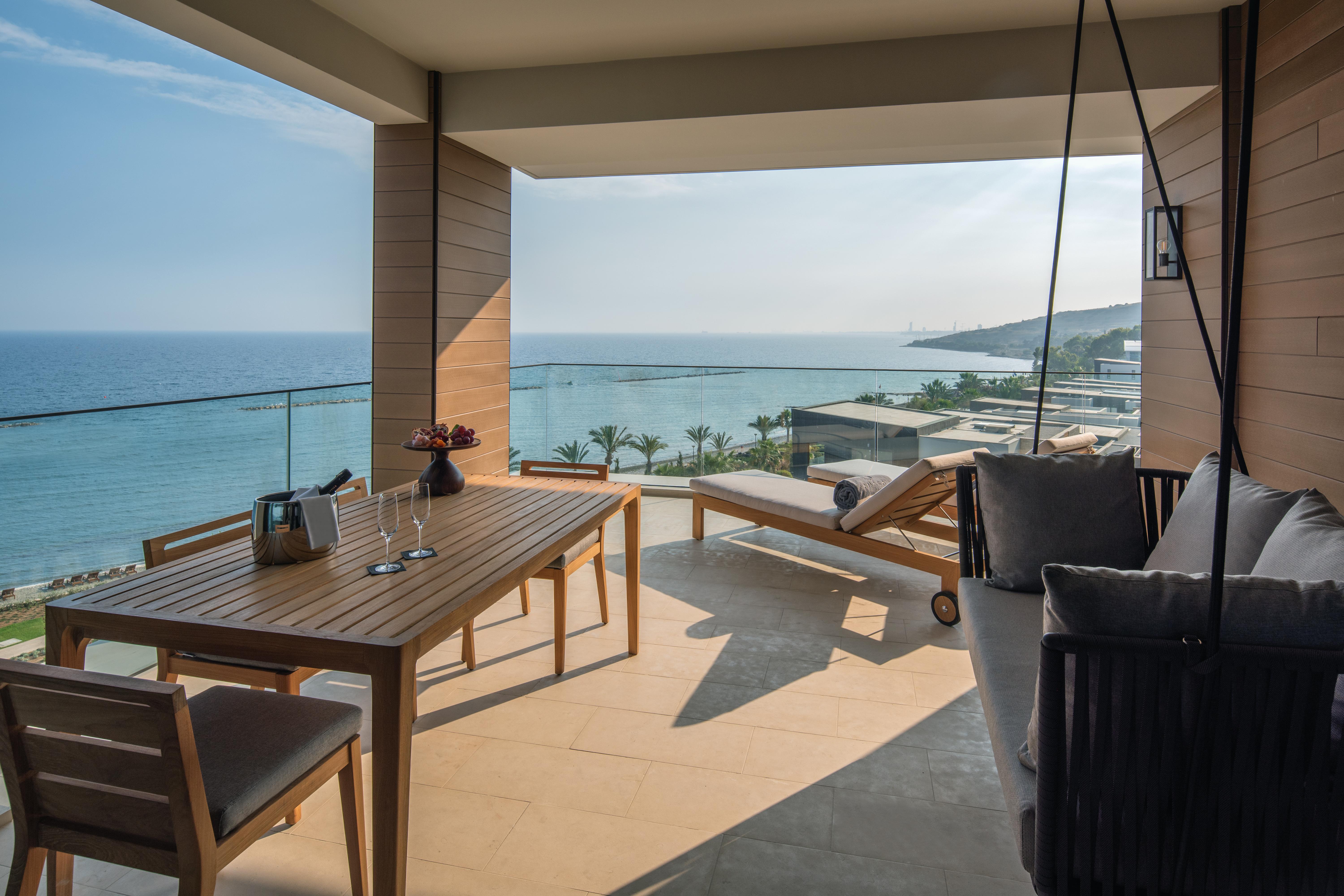 Amara - Sea Your Only View™ Lemesós Eksteriør bilde The Westin Resort & Spa, Porto Cervo