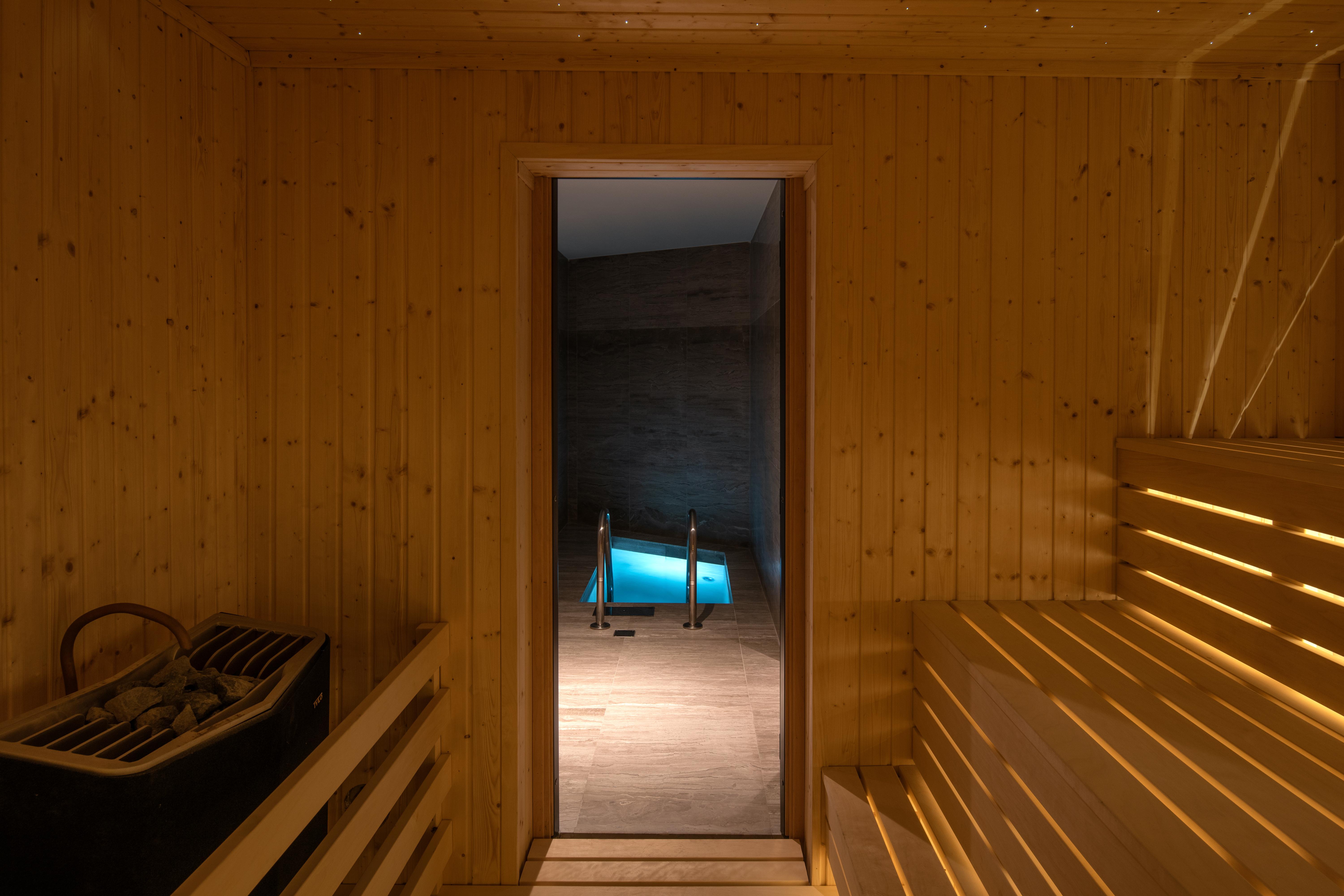 Amara - Sea Your Only View™ Lemesós Eksteriør bilde A modern Finnish sauna