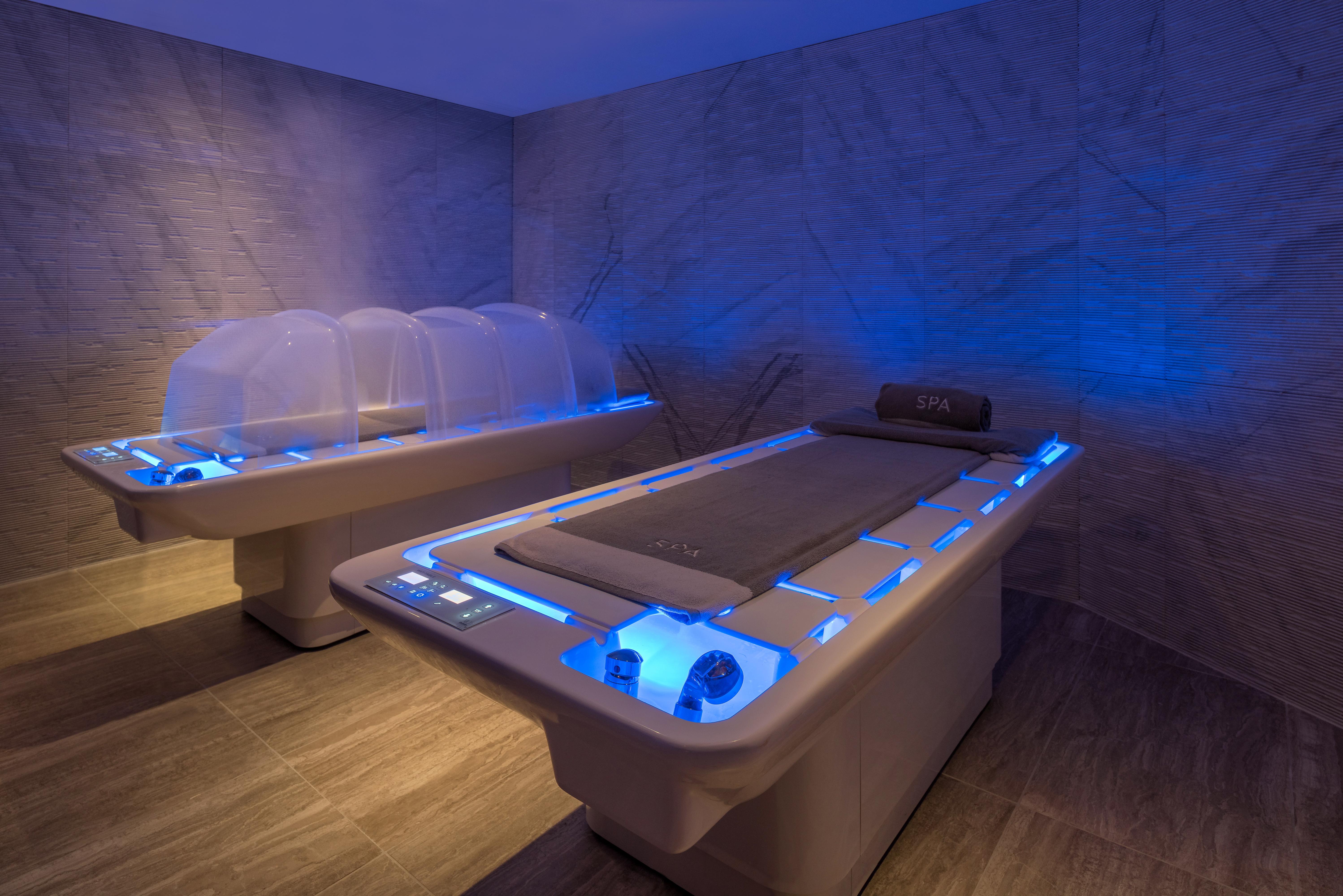 Amara - Sea Your Only View™ Lemesós Eksteriør bilde A spa treatment room at the Four Seasons Hotel, Hong Kong